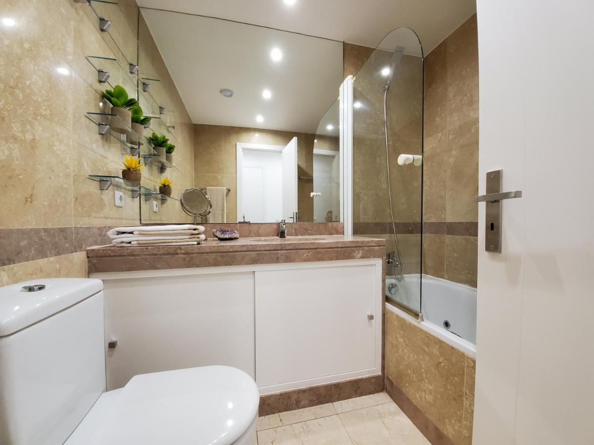 Lisbon Twin Towers Apartment Bagian luar foto