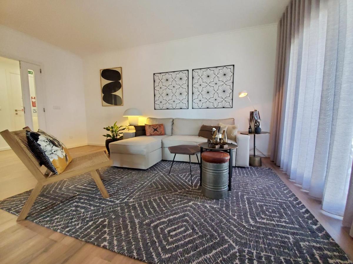 Lisbon Twin Towers Apartment Bagian luar foto
