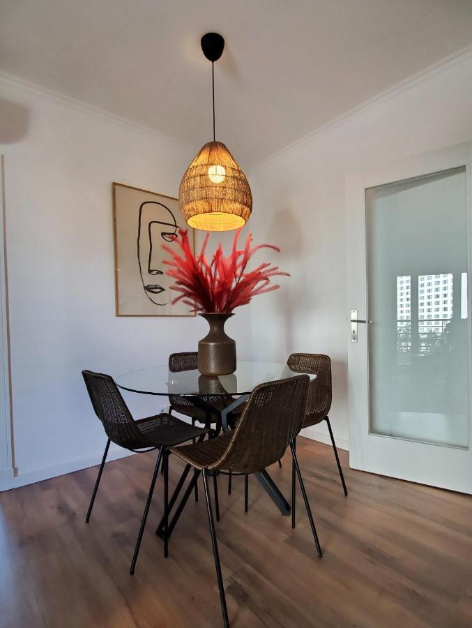 Lisbon Twin Towers Apartment Bagian luar foto